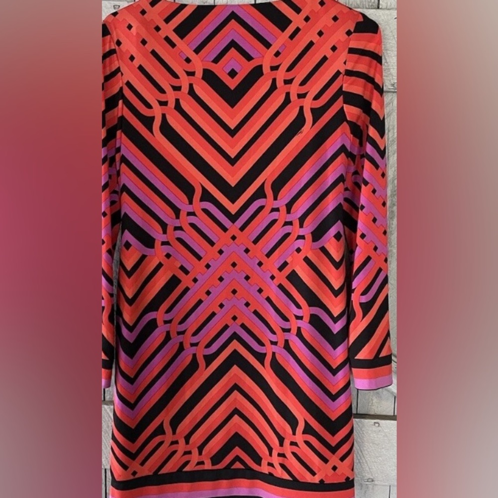 Dress Sheath Trina Turk Red and Black Long Sleeve